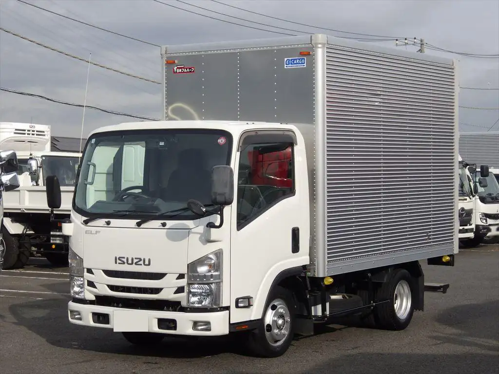 いすゞ エルフ 小型 アルミバン 2RG-NLR88AN R3の中古トラック画像1