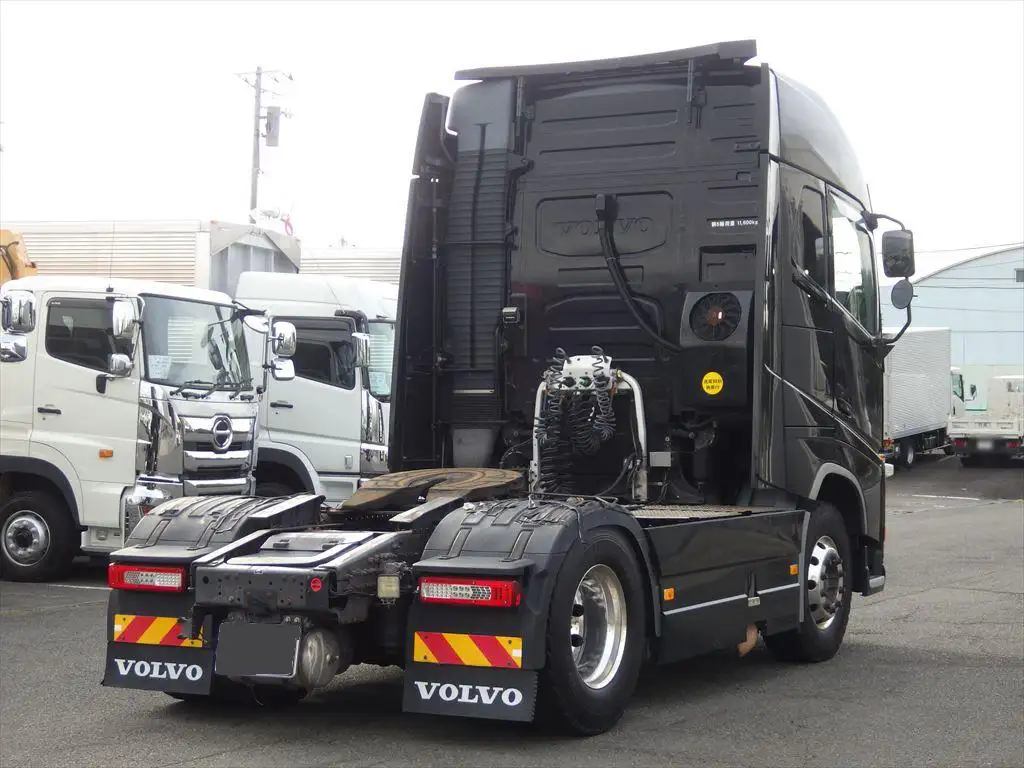ボルボ トラック 大型 トラクター QKG-H2TDA1 の中古トラック ボルボ トラック 大型 トラクター QKG-H2TDA1 の中古トラック