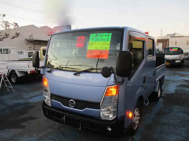 日産 アトラス 小型 平ボディ Wキャブ パワーゲートの中古トラック画像1