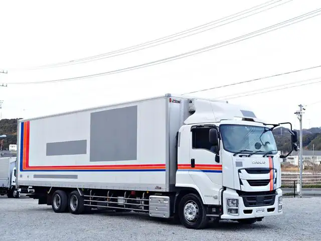 いすゞ ギガ 大型 冷凍冷蔵 中温 パワーゲート の中古トラック【車両No.179752】