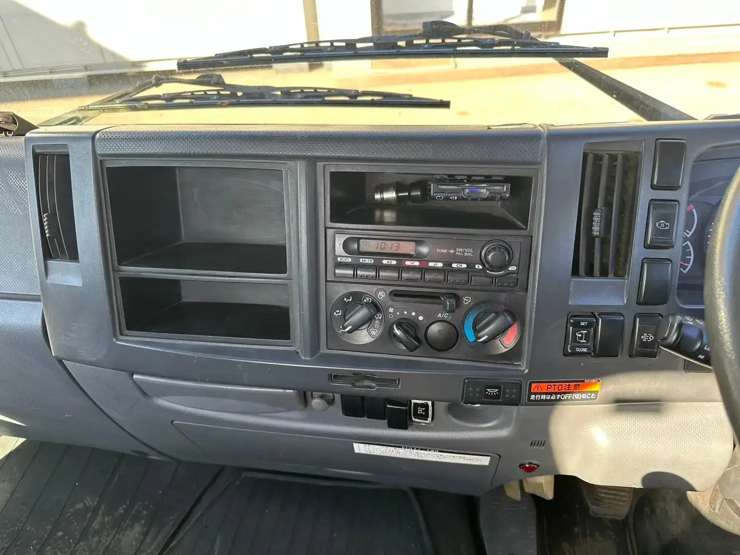 いすゞ フォワード 中型/増トン クレーン付 4段 ラジコンの中古トラック画像14