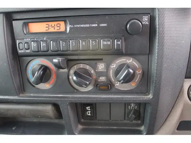 日産 アトラス 小型 平ボディ Wキャブ の中古トラック画像10