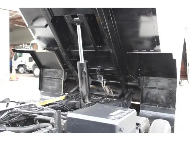 日野 レンジャー 中型/増トン パッカー車 巻き込み式 回転ダンプ式の中古トラック画像16