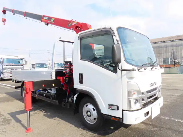 いすゞ エルフ 小型 クレーン付 アルミブロック 4段の中古トラック画像2