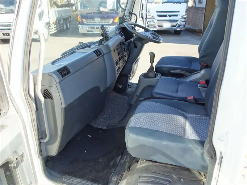 三菱 ファイター 中型/増トン パッカー車 プレス式 PDG-FK71Rの中古トラック画像11