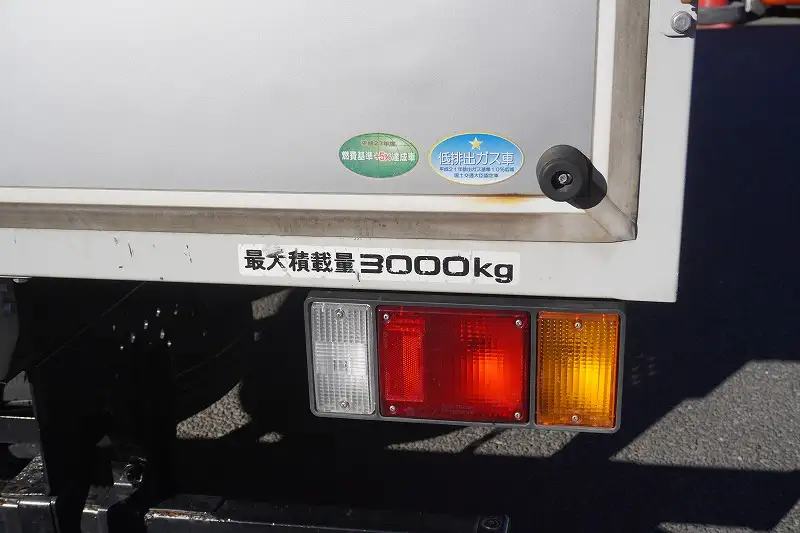 いすゞ エルフ 小型 アルミバン サイドドア TPG-NPR85ANの中古トラック画像9