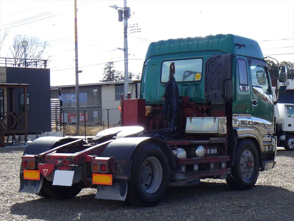 いすゞ ギガ 大型 トラクター ハイルーフ 1デフの中古トラック画像3