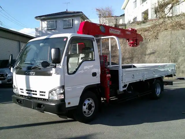 いすゞ エルフ 小型 クレーン付 6段 ラジコンの中古トラック画像1