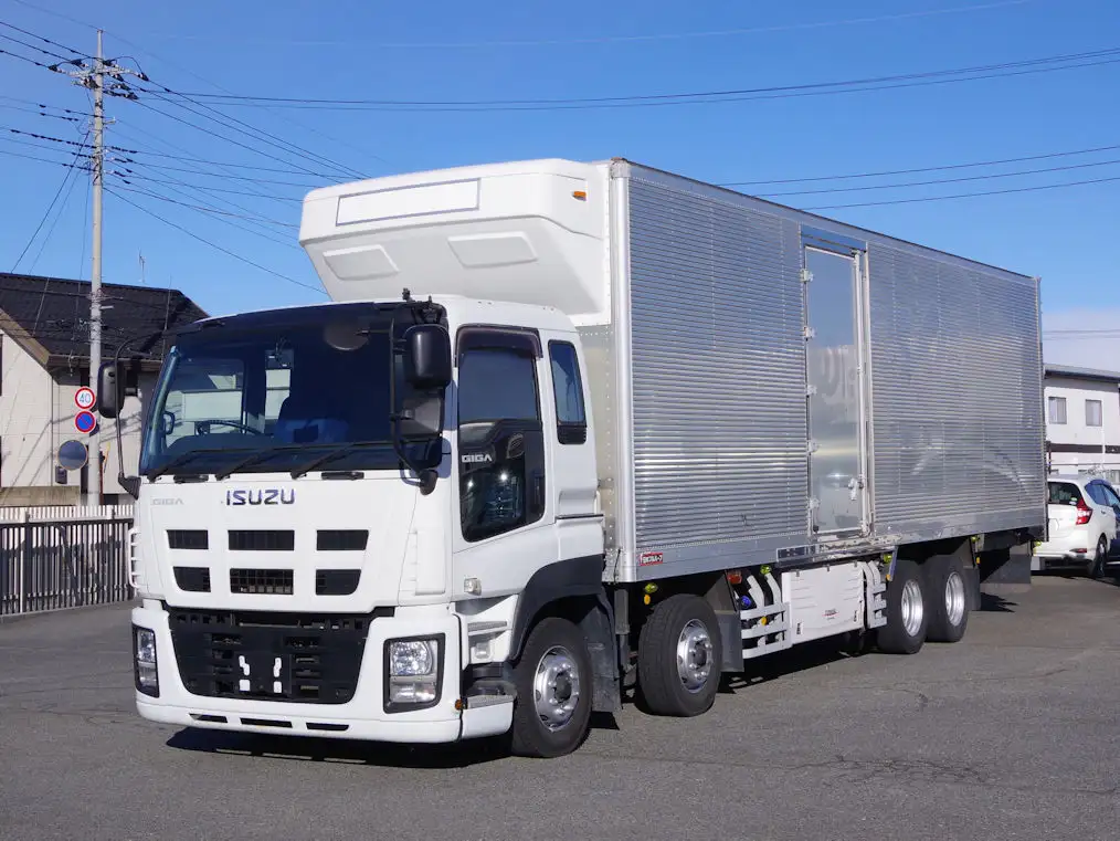 いすゞ ギガ 大型 冷凍冷蔵 QKG-CYJ77A の中古トラック【車両No いすゞ ギガ 大型 冷凍冷蔵 QKG-CYJ77A の中古トラック【車両No