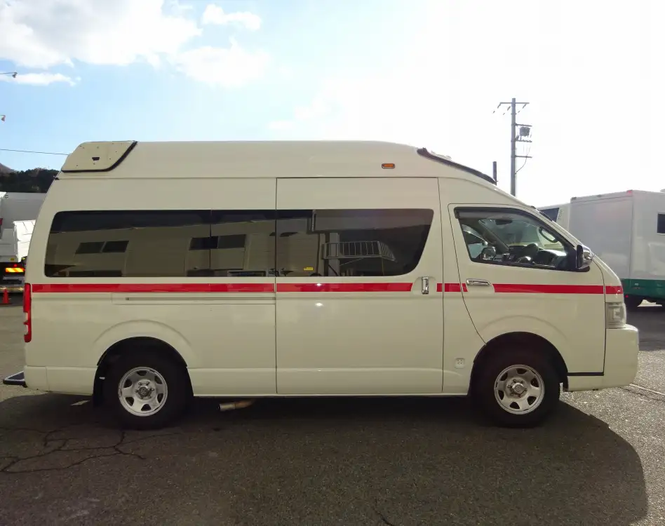 トヨタ ハイエース 小型 特殊車両 CBF-TRH226S H22の中古トラック画像3