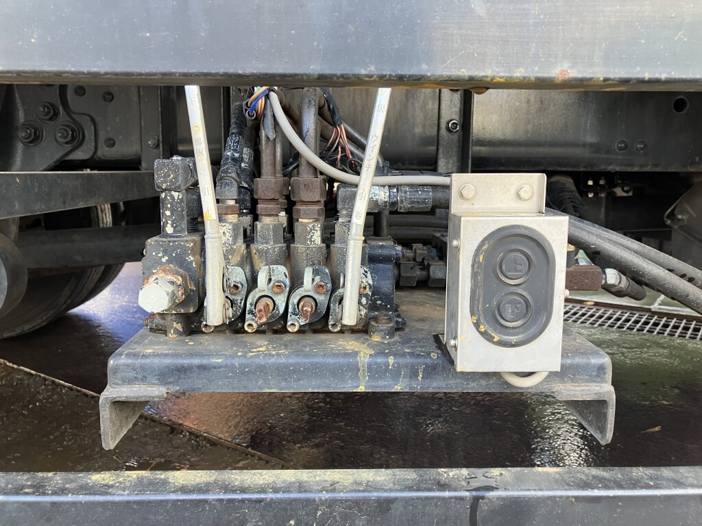 三菱 ファイター 中型/増トン 車両重機運搬 セーフティー