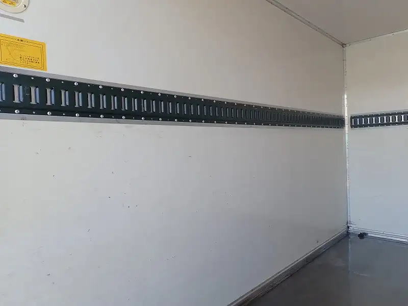 三菱 キャンター 小型 冷凍冷蔵 保冷 床ステンの中古トラック画像10