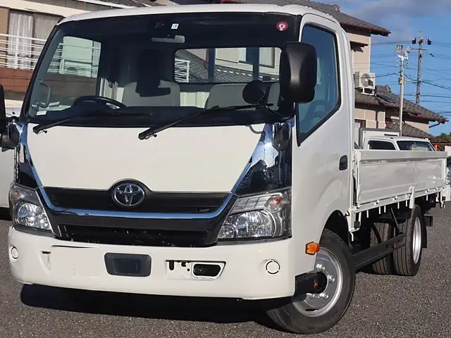 トヨタ ダイナ 小型 平ボディ TKG-XZU710 H30の中古トラック画像1