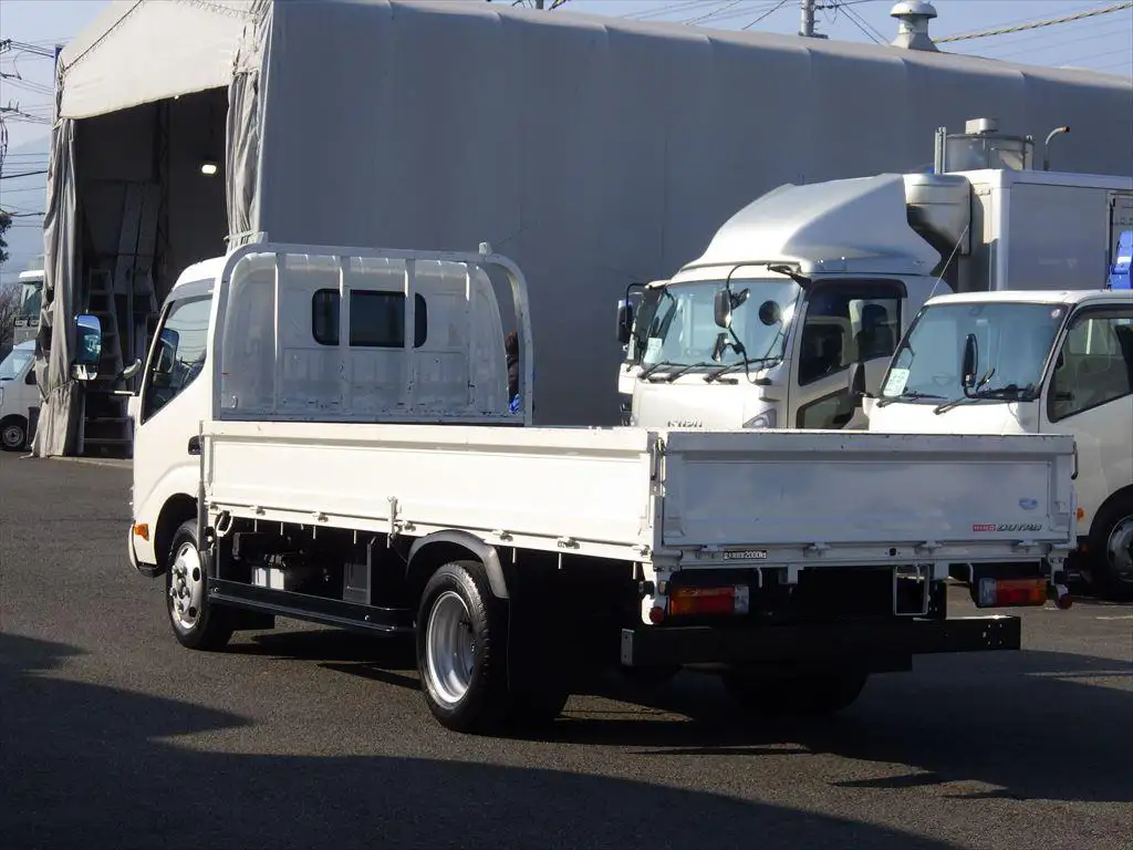 日野 デュトロ 小型 平ボディ 2KG-XZU655M R5の中古トラック画像5