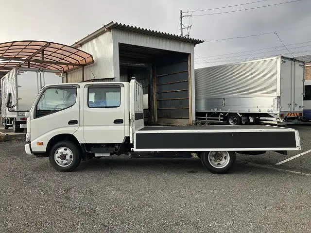 トヨタ ダイナ 小型 平ボディ Wキャブ TKG-XZU695の中古トラック画像7
