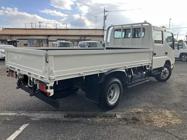 トヨタ ダイナ 小型 平ボディ Wキャブ TKG-XZU695の中古トラック画像2