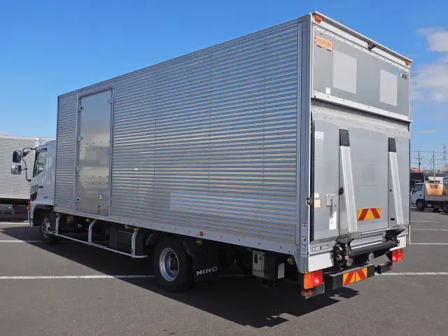 日野 レンジャー 中型/増トン アルミバン パワーゲート 床鉄板の中古トラック画像6