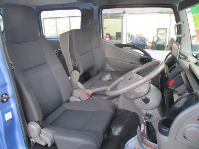 日産 アトラス 小型 平ボディ Wキャブ パワーゲートの中古トラック画像12
