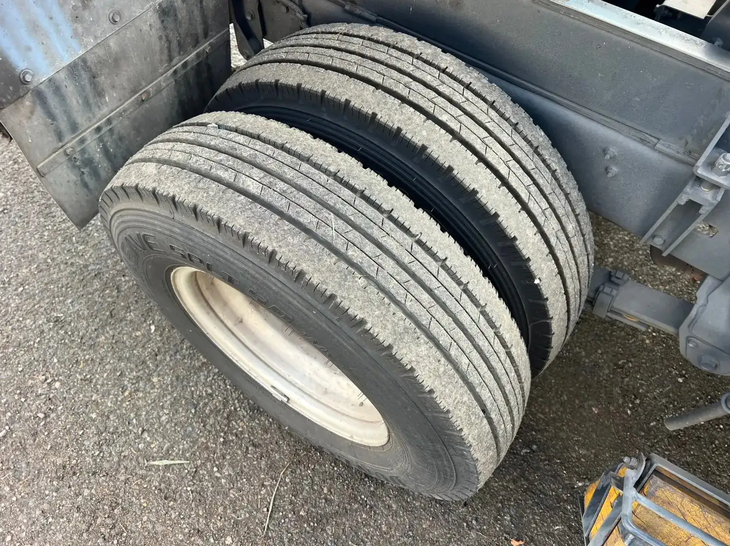 日野 デュトロ 小型 パッカー車 巻き込み式 回転ダンプ式の中古トラック画像20