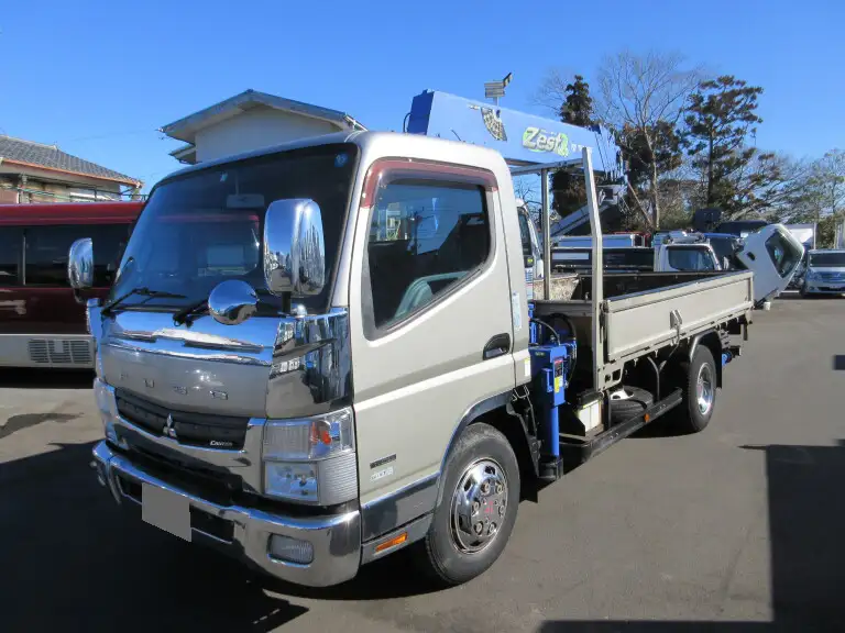 三菱 キャンター 小型 クレーン付 6段 ラジコン｜画像1