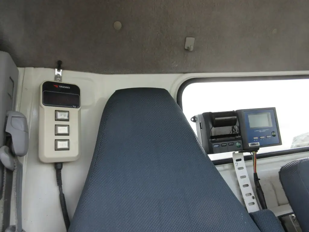 三菱 キャンター 小型 パッカー車 プレス式 TKG-FEA50の中古トラック画像13