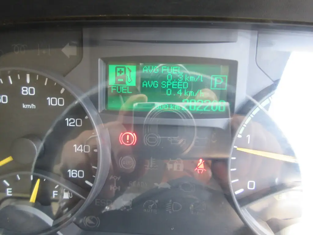 三菱 キャンター 小型 ウイング TPG-FED90 H27の中古トラック画像15