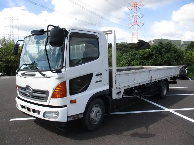 日野 レンジャー 中型/増トン 平ボディ TKG-FC9JKAP H24の中古トラック画像1