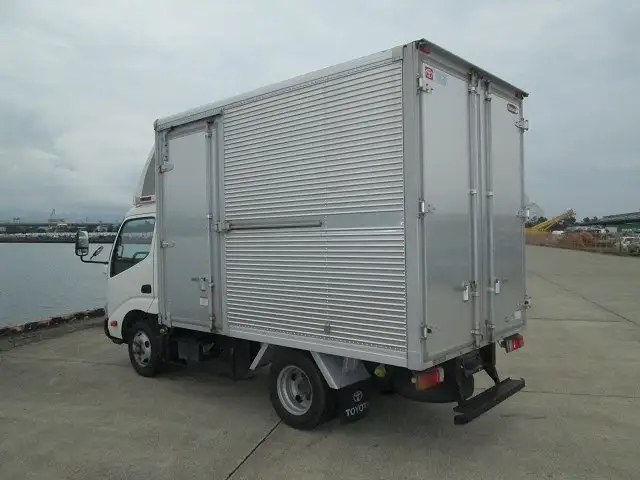 トヨタ ダイナ 小型 アルミバン サイドドア TPG-XZU605の中古トラック画像6