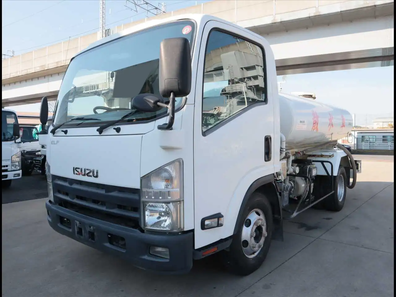 いすゞ エルフ 小型 タンク車 散水車 SKG-NPR85YNの中古トラック画像1