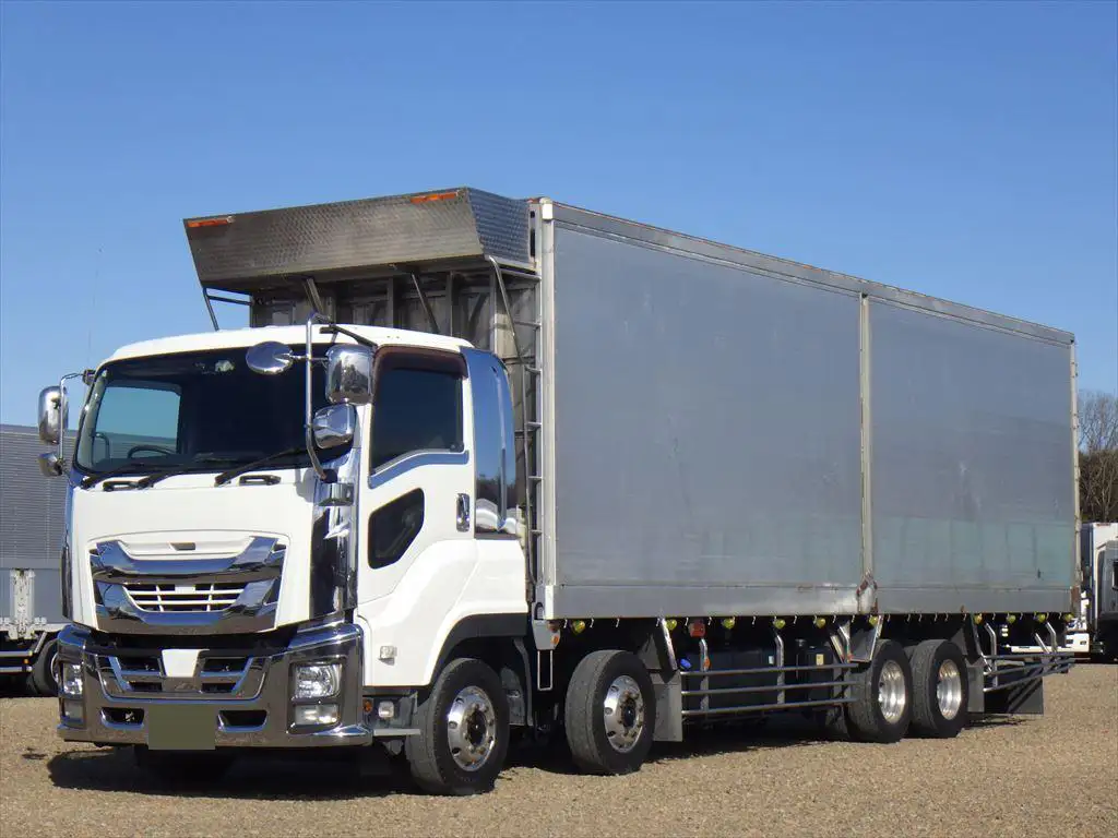 いすゞ ギガ 大型 特殊車両 QPG-CYH77B H28の中古トラック画像1