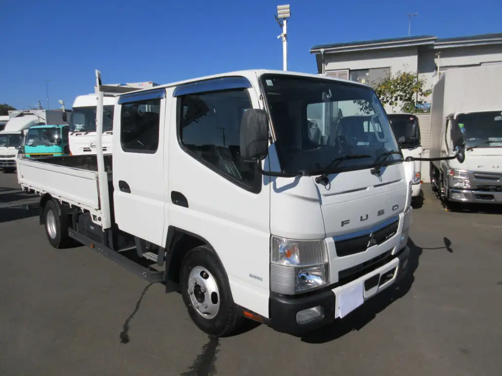 三菱 キャンター 小型 平ボディ Wキャブ 2RG-FEA20の中古トラック画像3