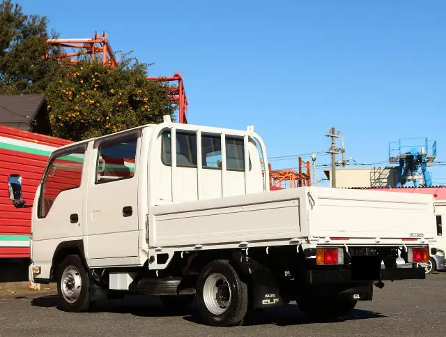 いすゞ エルフ 小型 平ボディ Wキャブ 床鉄板の中古トラック画像3