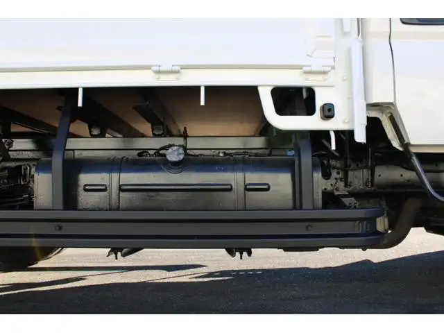 日野 デュトロ 小型 平ボディ Wキャブ の中古トラック画像像17