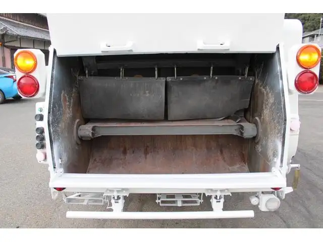 日野 デュトロ 小型 パッカー車 巻き込み式 回転ダンプ式の中古トラック画像6