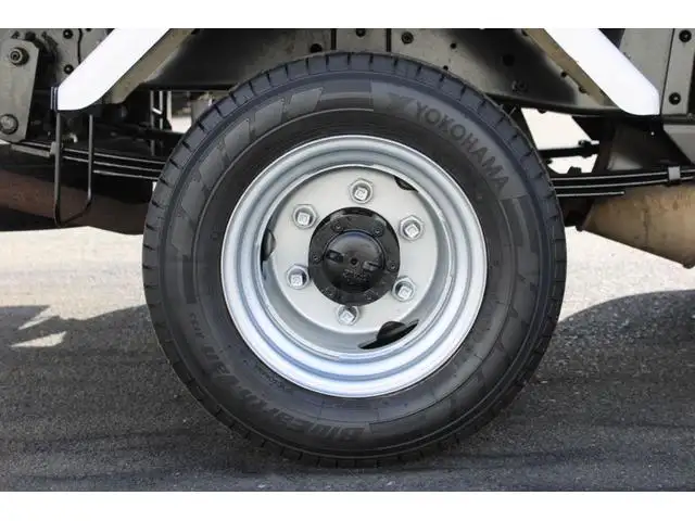 いすゞ エルフ 小型 冷凍冷蔵 中温 床アルミの中古トラック画像20