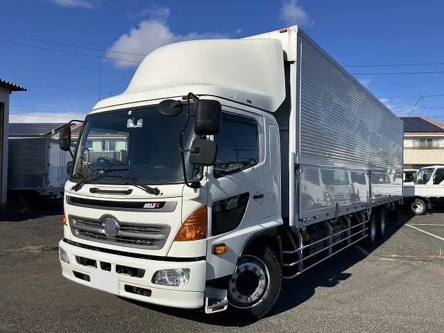 日野 レンジャー 中型/増トン ウイング ベッド LDG-GK8JWAAの中古トラック画像1