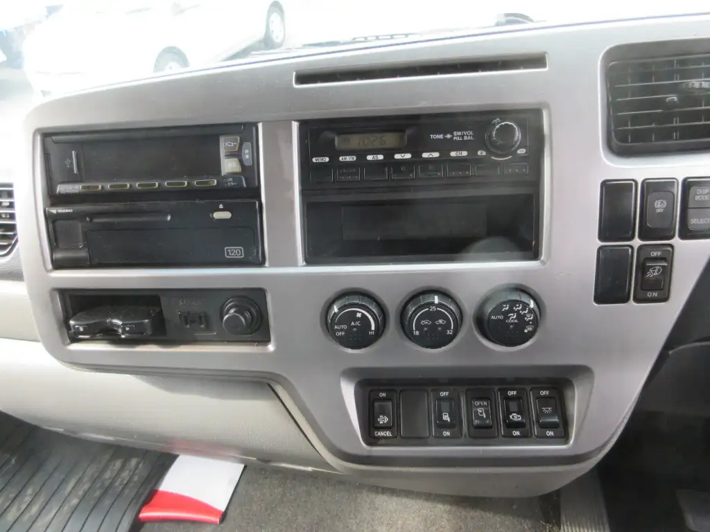 日産UD コンドル 中型/増トン クレーン付 3段 ラジコンの中古トラック画像16