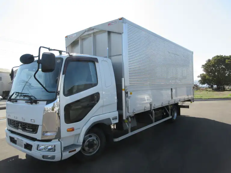 三菱 ファイター 中型/増トン ウイング ベッド TKG-FK61Fの中古トラック画像1