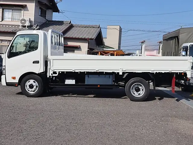 日野 デュトロ 小型 平ボディ 床鉄板 TKG-XZU712Mの中古トラック画像6