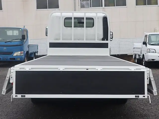 トヨタ ダイナ 小型 平ボディ 2RG-XZU710 H31/R1の中古トラック画像9