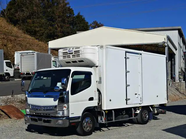 三菱 キャンター 小型 冷凍冷蔵 中温 パワーゲート｜画像1