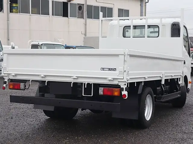 日野 デュトロ 小型 平ボディ 床鉄板 TKG-XZU700Mの中古トラック画像3