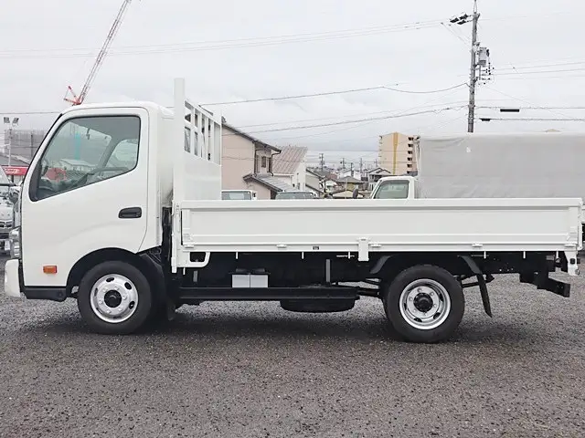 日野 デュトロ 小型 平ボディ 床鉄板 TKG-XZU700Mの中古トラック画像6