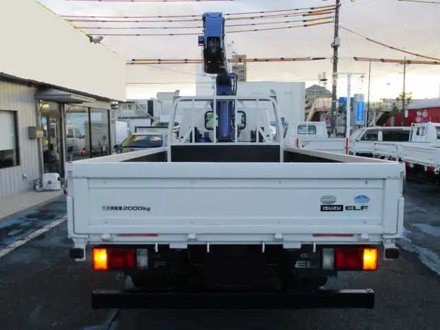 いすゞ エルフ 小型 クレーン付 3段 ラジコンの中古トラック画像3