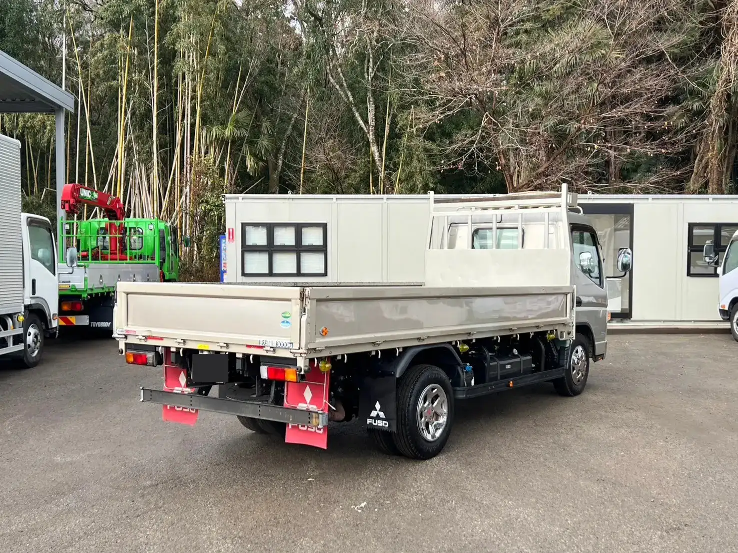 三菱 キャンター 小型 平ボディ TPG-FEA50 H29の中古トラック画像3