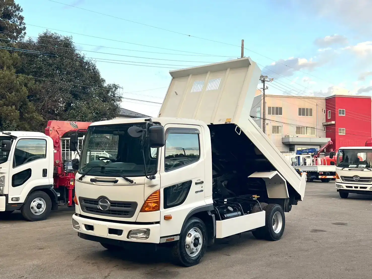日野 レンジャー 中型/増トン ダンプ TKG-FC9JCAP H29 の中古トラック【車両No.180708】
