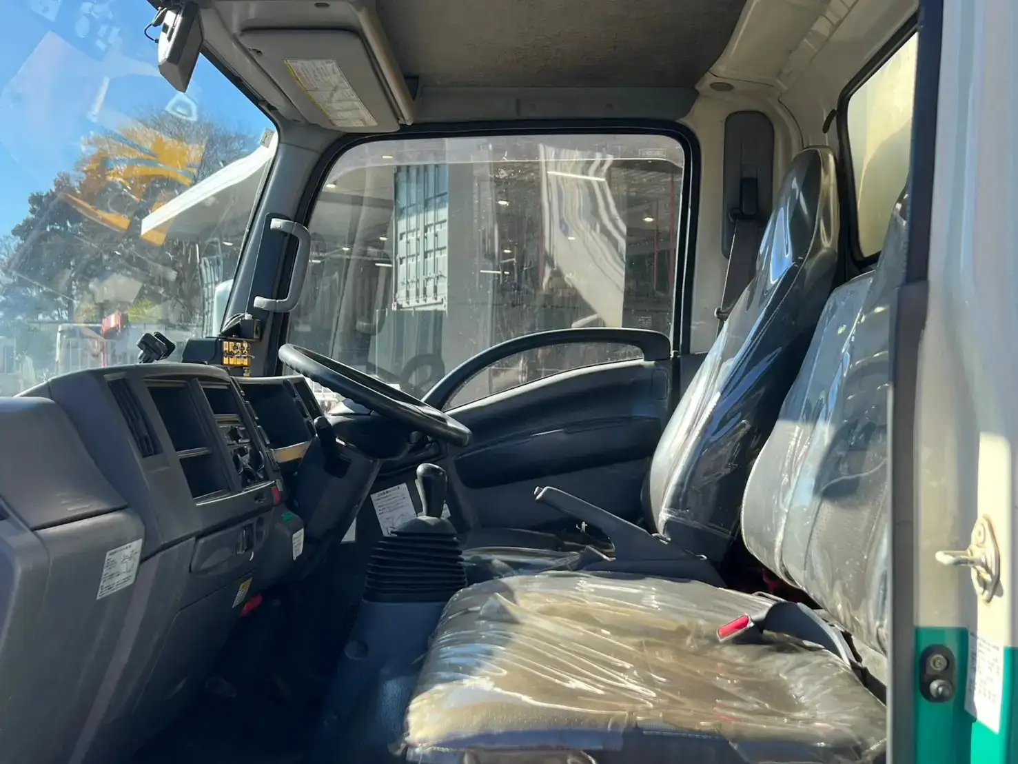 いすゞ エルフ 小型 パッカー車 巻き込み式 回転ダンプ式の中古トラック画像12