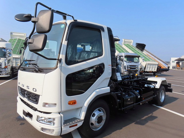 三菱 キャンター 小型 パッカー車 巻き込み式 回転ダンプ式 の中古トラック【車両No.118383】