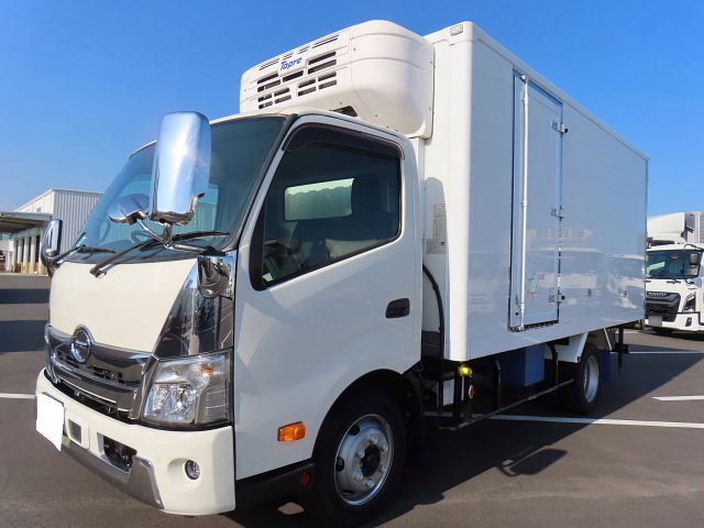 日野 デュトロ 小型 冷凍冷蔵 ワイドロング 2RG-XZU710M