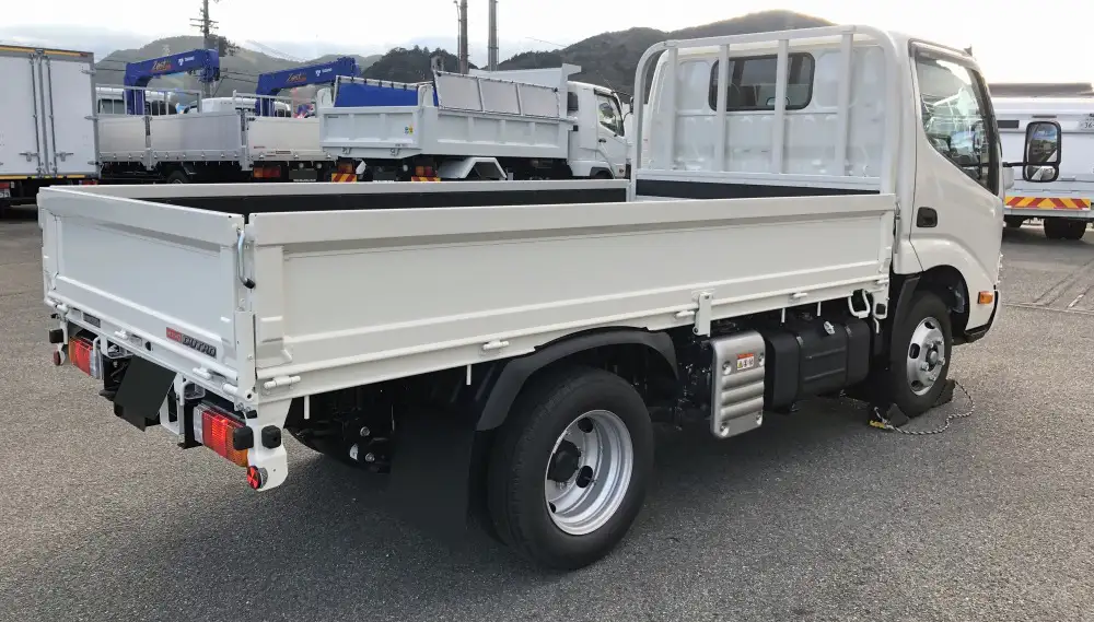 日野 デュトロ 小型 平ボディ 床鉄板 2KG-XZC605Mの中古トラック画像5